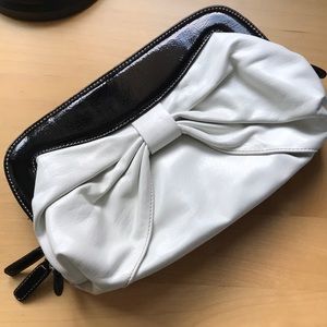 Classy clutch